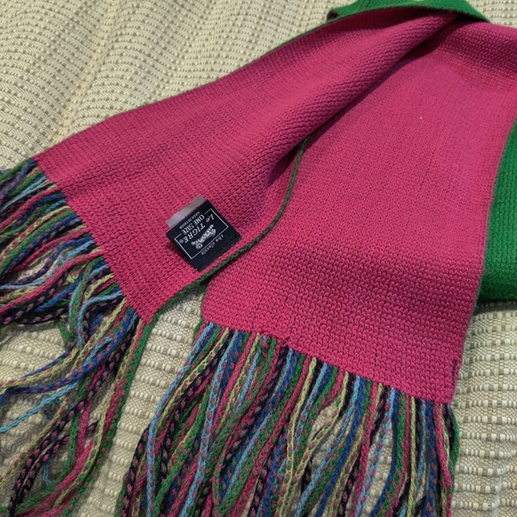 Le Tiger vintage winter scarf. - Picture 5 of 8